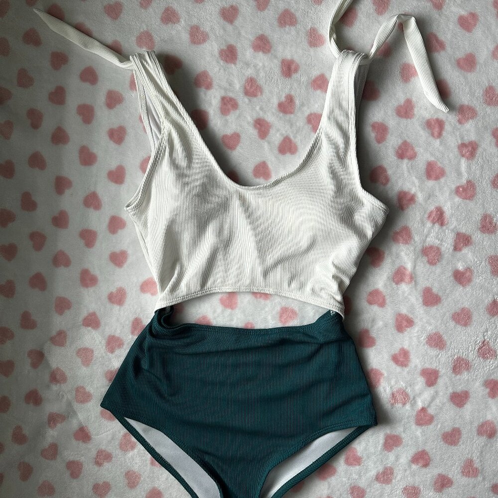 SHEIN One-Piece Bathing Suit